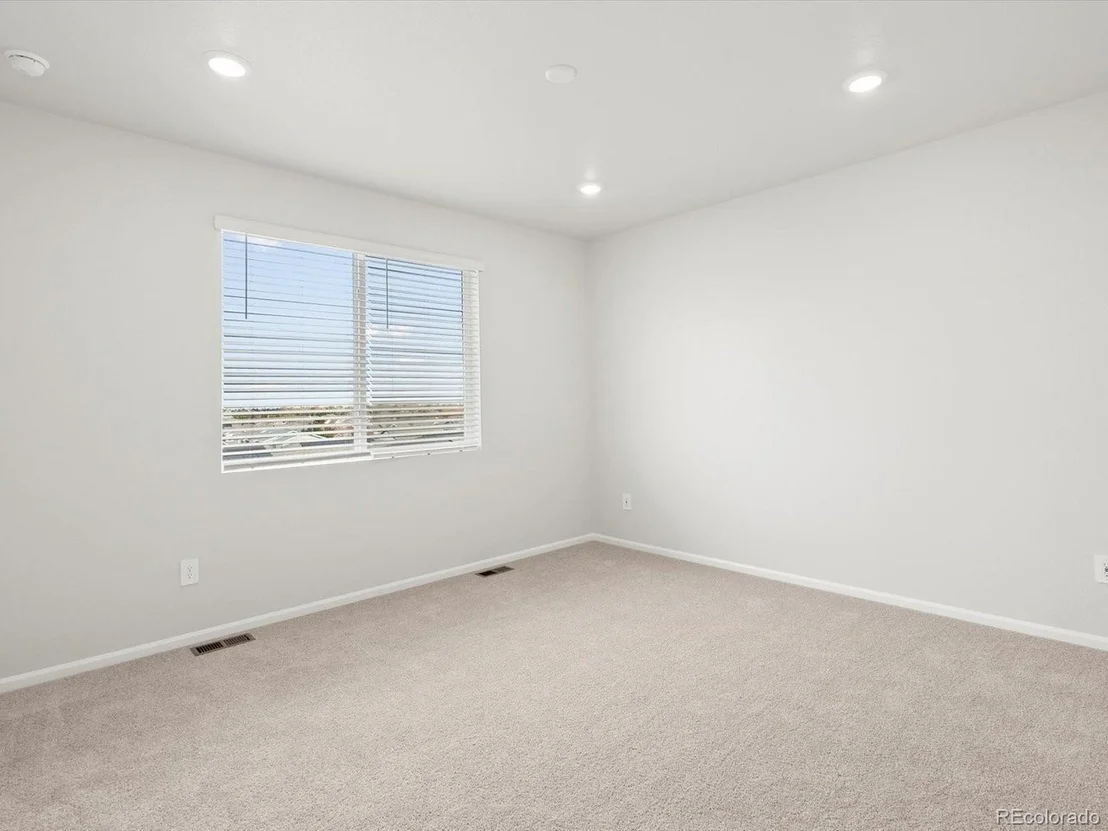 Photo of 1242 Spring Creek Dr