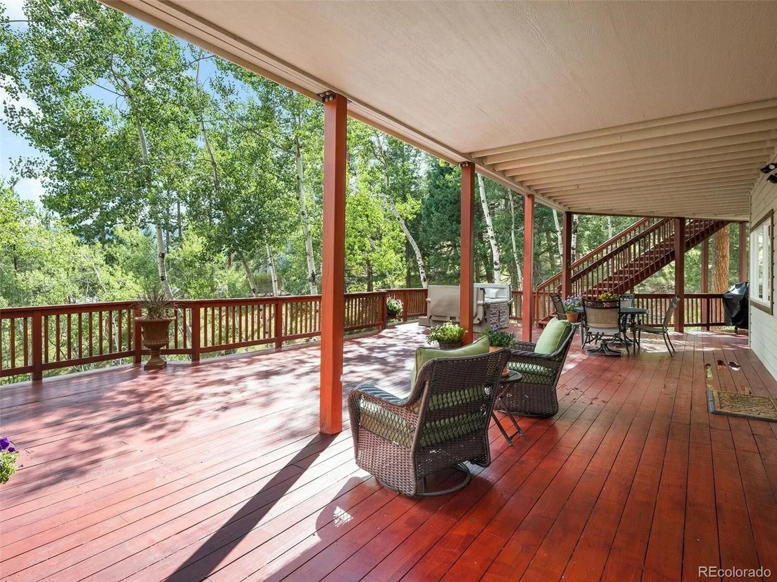 Photo of 137 Nuthatch Rd