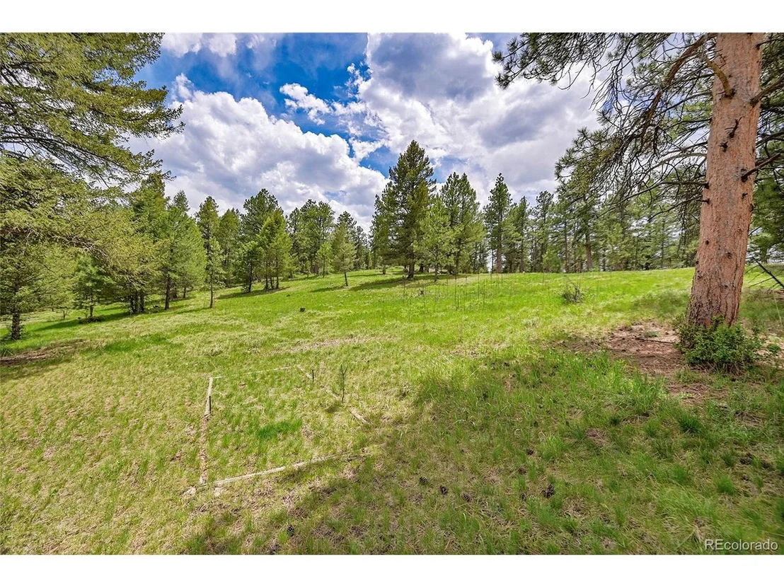 Photo of 28065 Camel Heights Cir