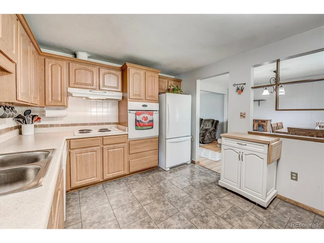 Photo of 6810 W 75th Pl
