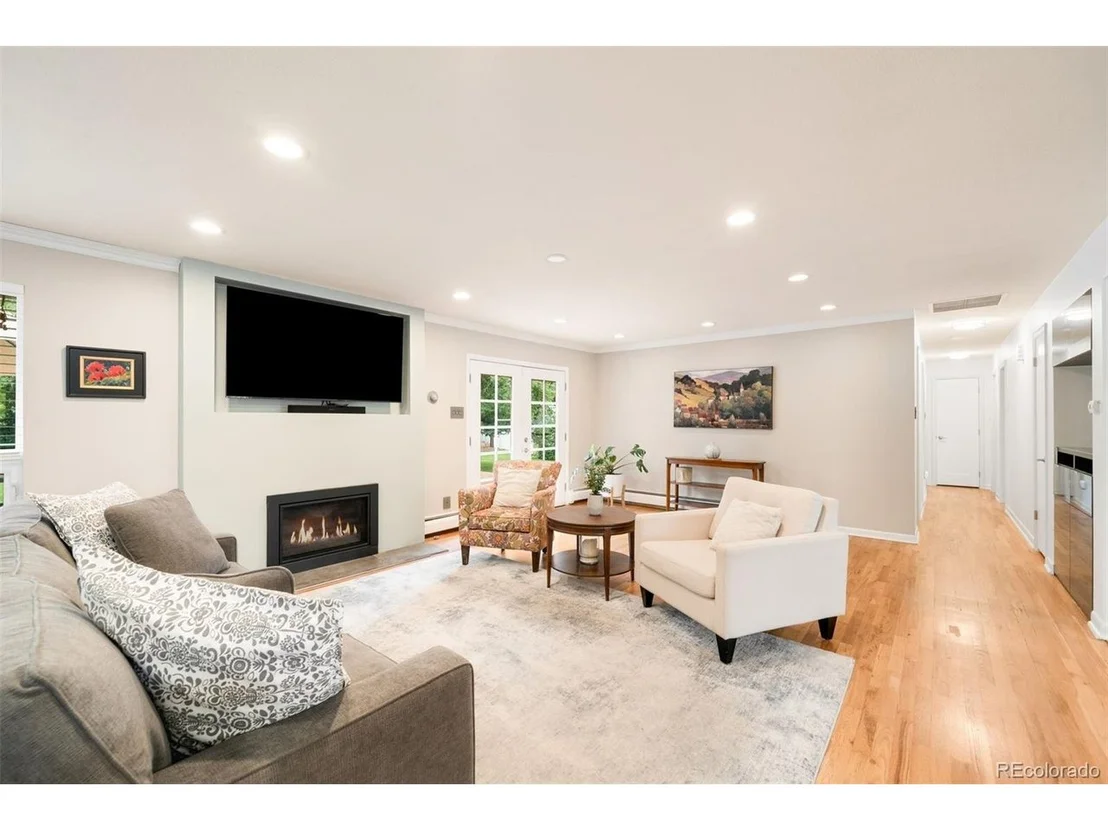 Photo of 5 Circle Dr