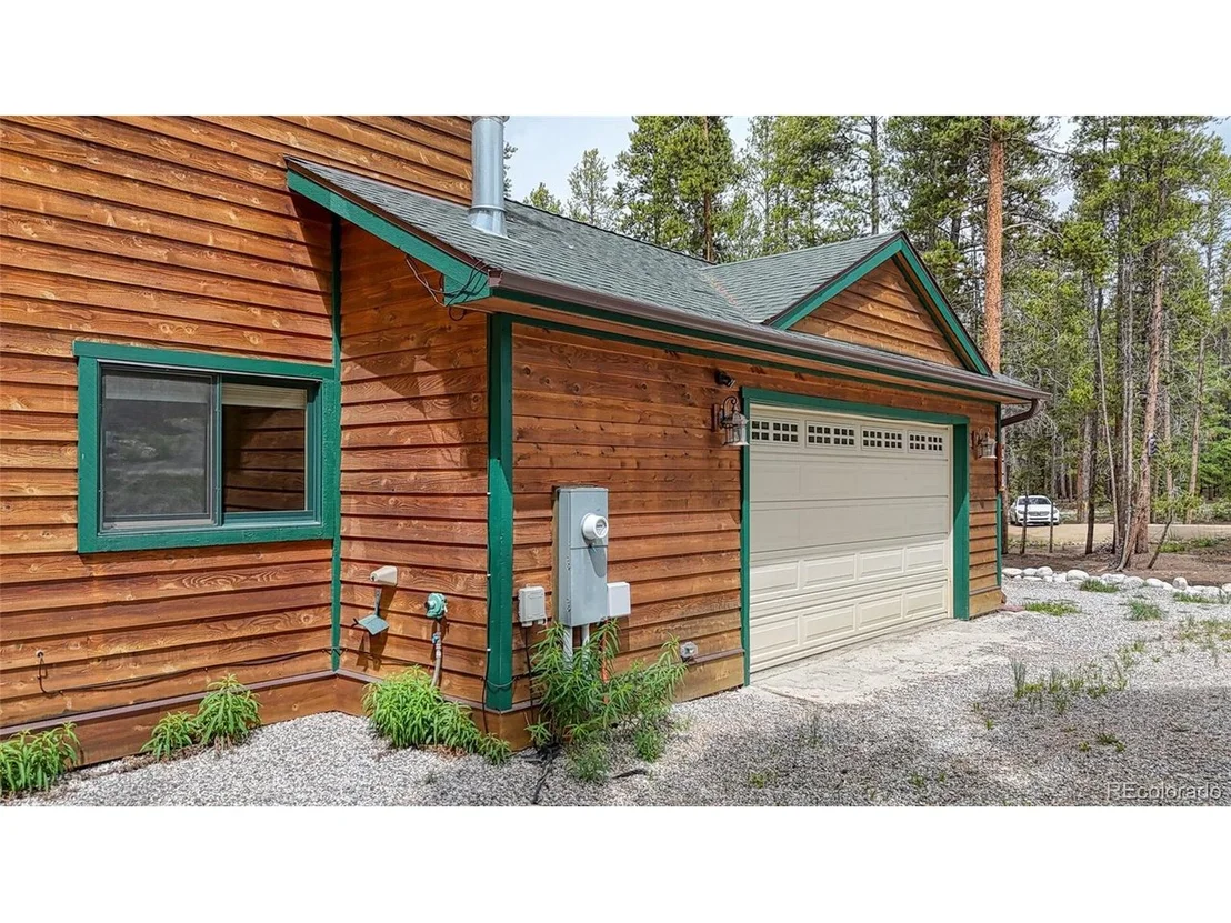 Photo of 988 Ruby Ln
