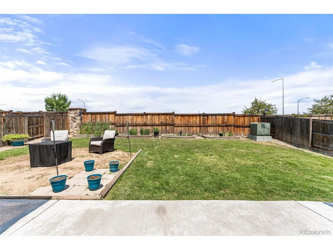 Photo of 4547 E 95th Dr