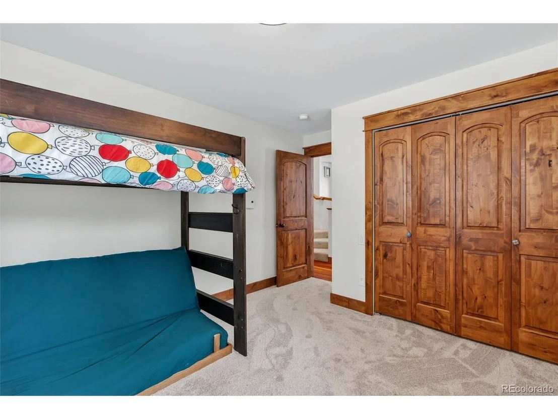 Photo of 54 Lakeview Dr