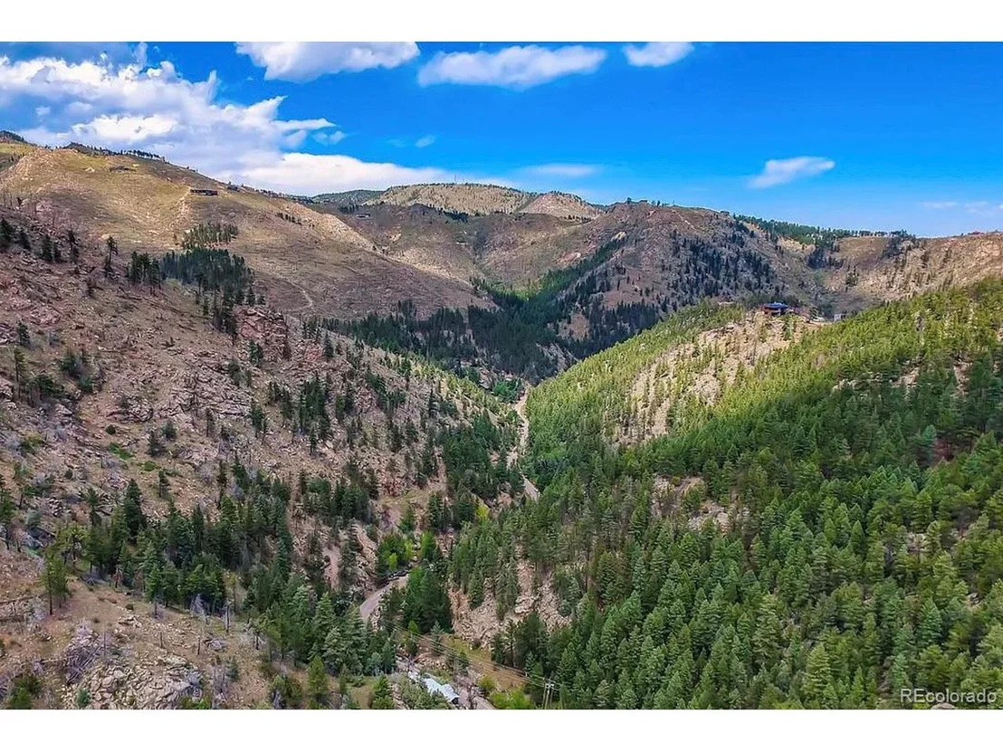 Photo of 5216 Fourmile Canyon Dr