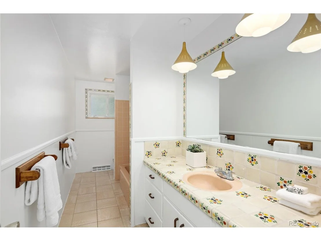 Photo of 3261 Cherryridge Rd
