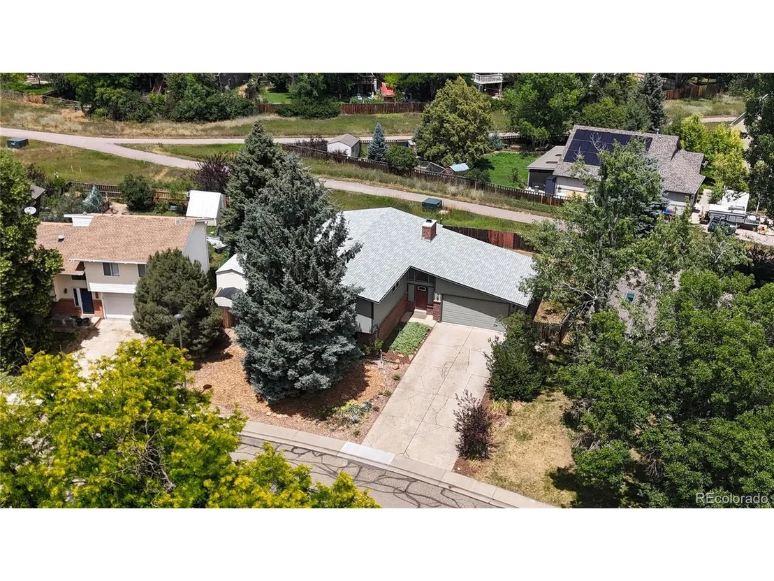 Photo of 1289 Doric Dr