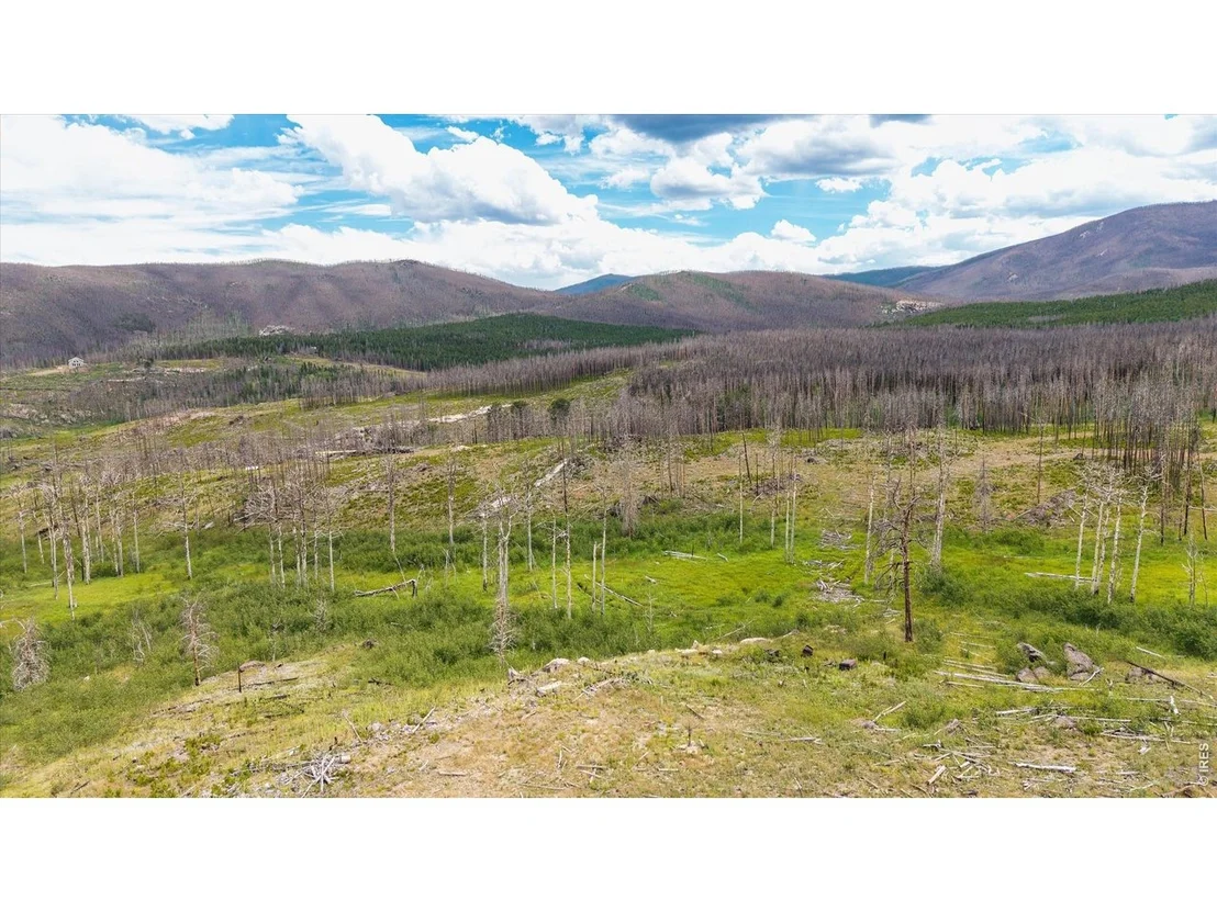 Photo of 529 Quartz Rd
