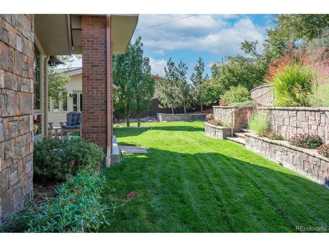 Photo of 2289 Old Quarry Rd