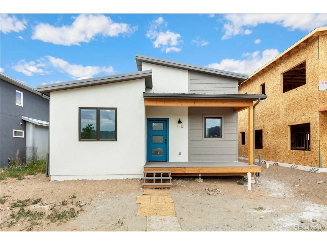Photo of 140 Mesa View Ln