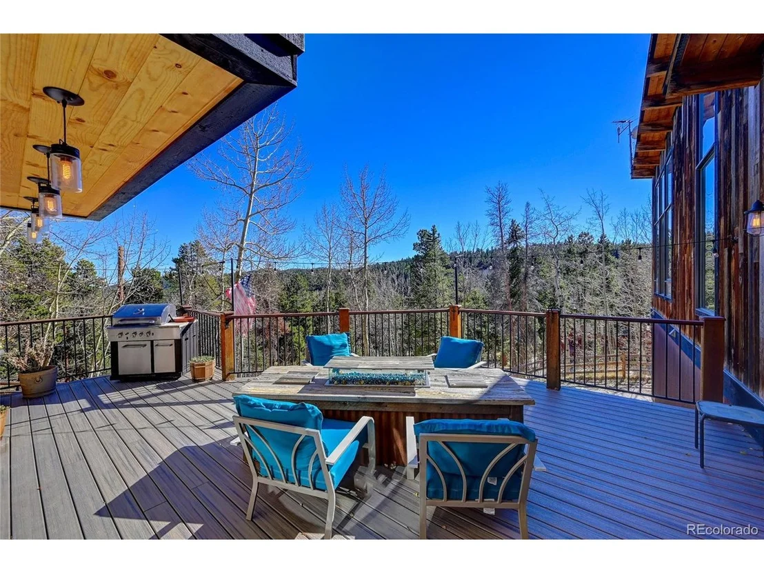 Photo of 34 Lodgepole Cir