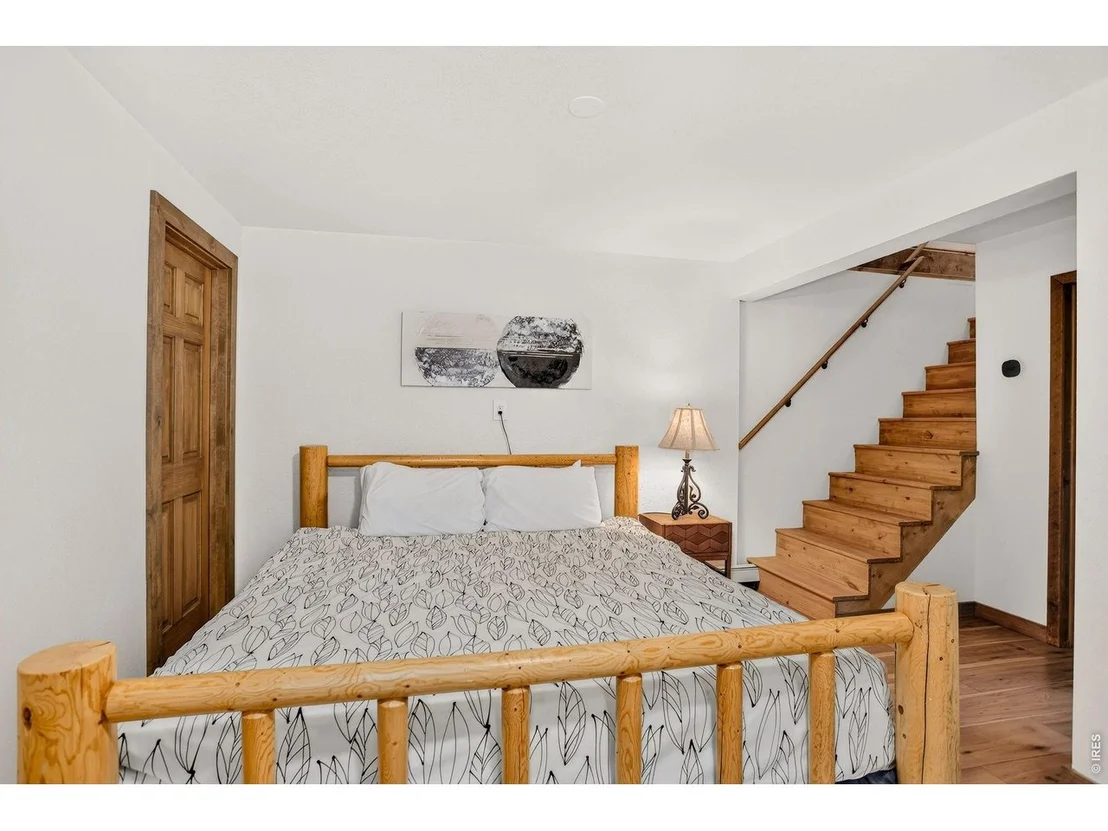 Photo of 104 E Dory Way