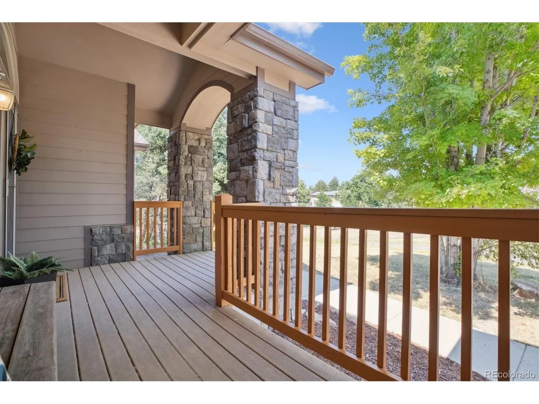 Photo of 6713 Hillside Way