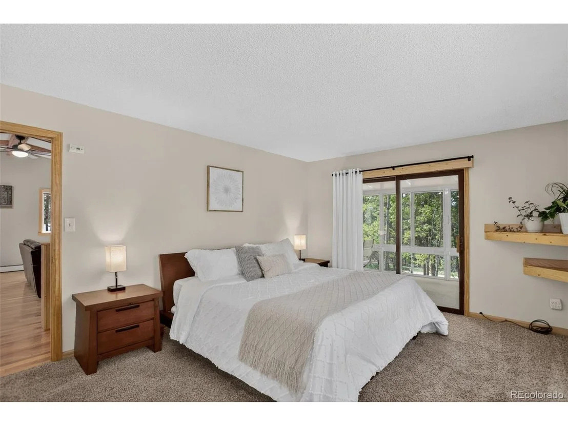 Photo of 11135 Kennedy Ave