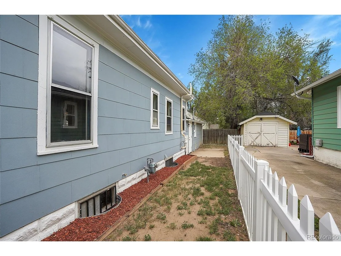 Photo of 1802 14th Ave