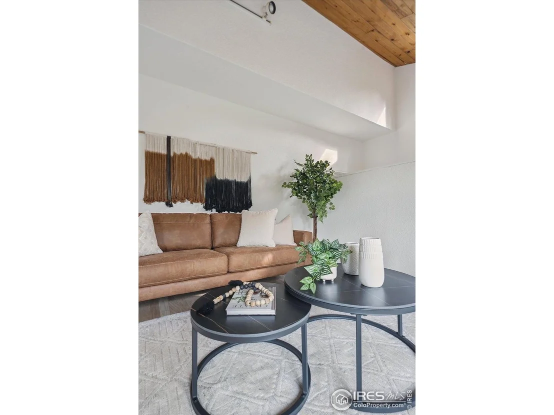 Photo of 1032 Pegasus Pl