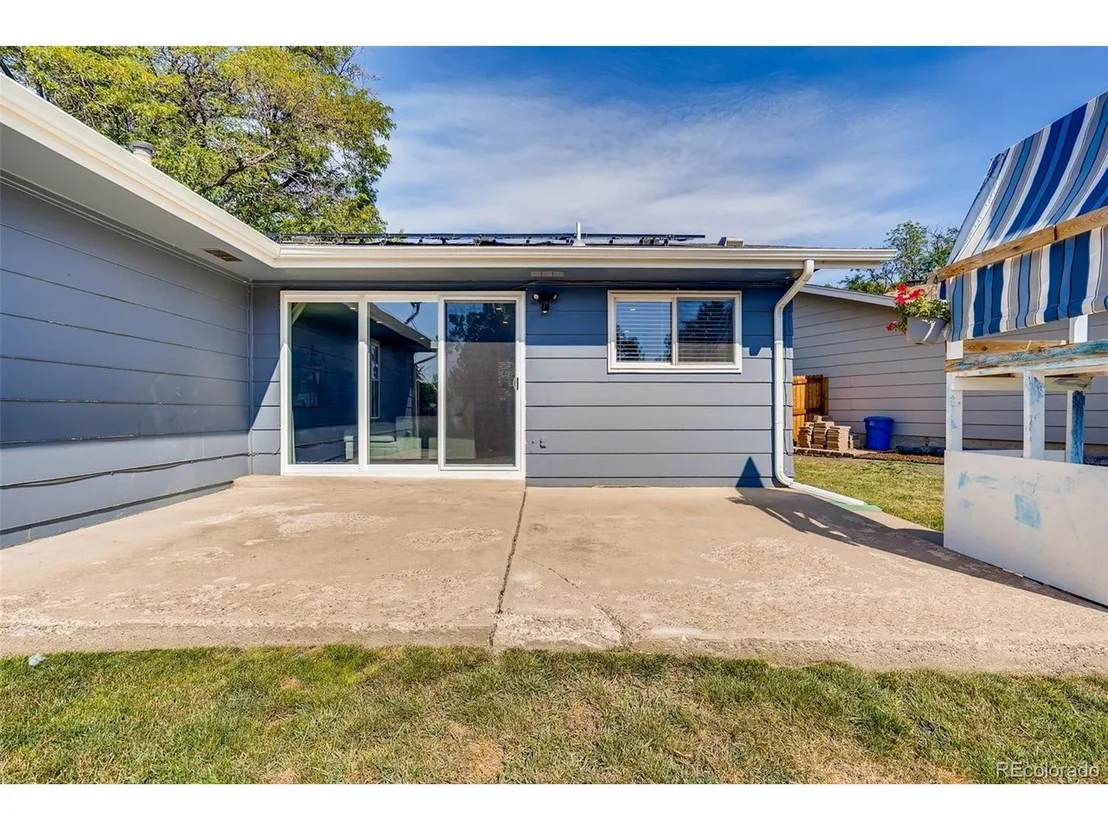 Photo of 6590 Zang Cir