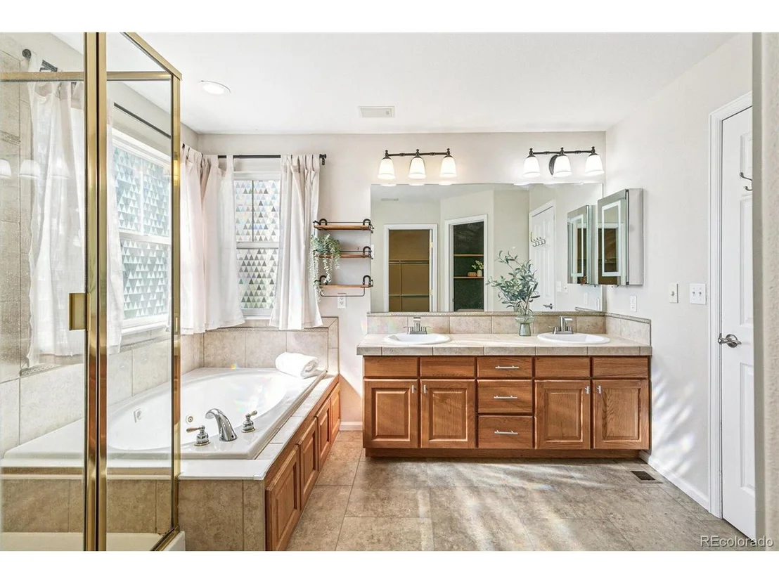 Photo of 3532 Springbriar Dr