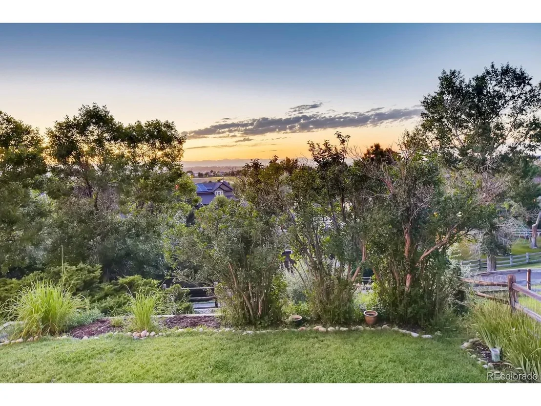 Photo of 11623 Laurel Ln
