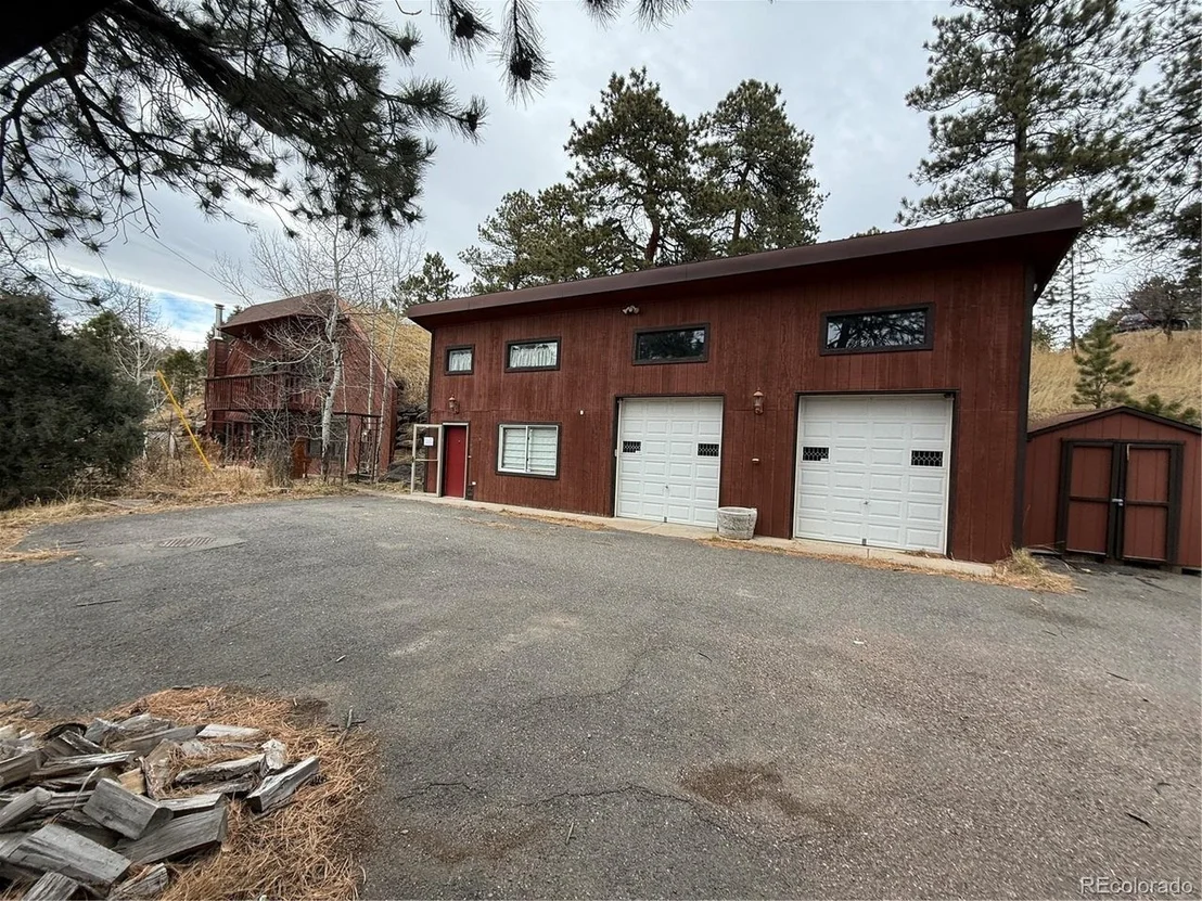 Photo of 663 Aspen Rd