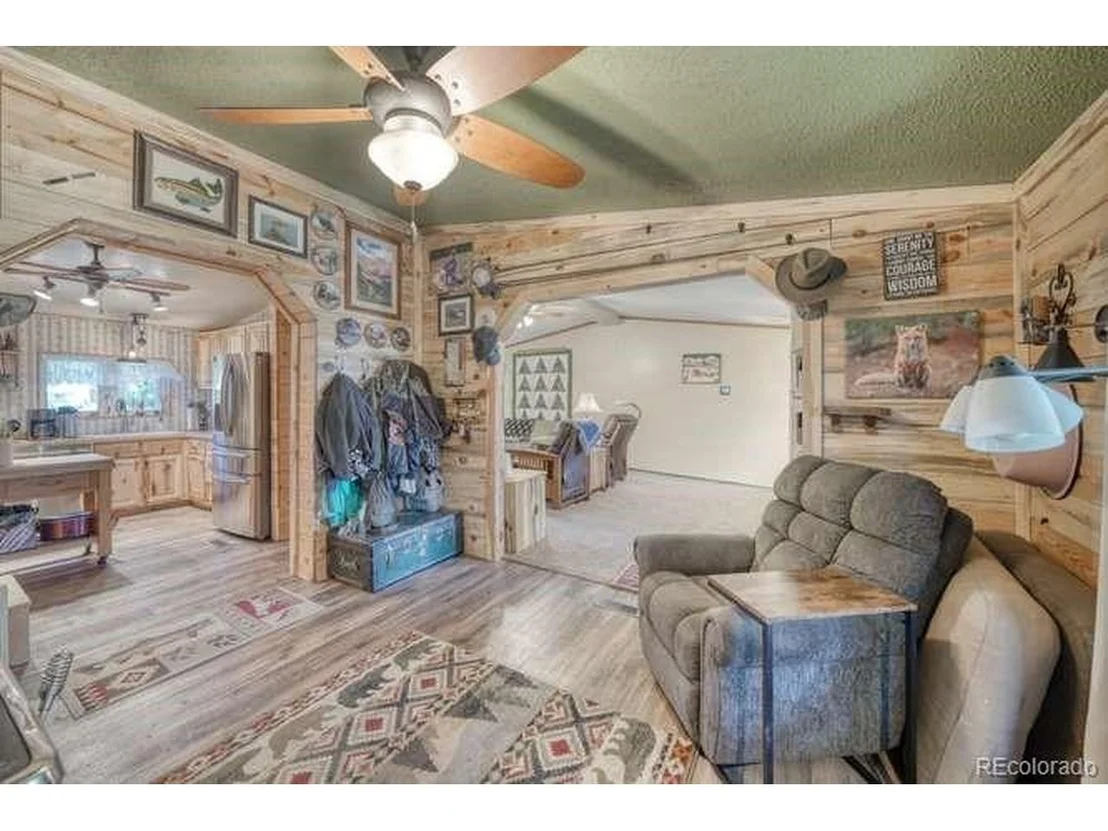 Photo of 115 Arapahoe Rd