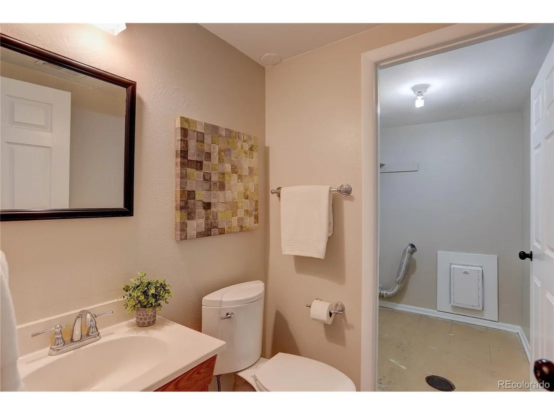 Photo of 9033 W 75th Cir