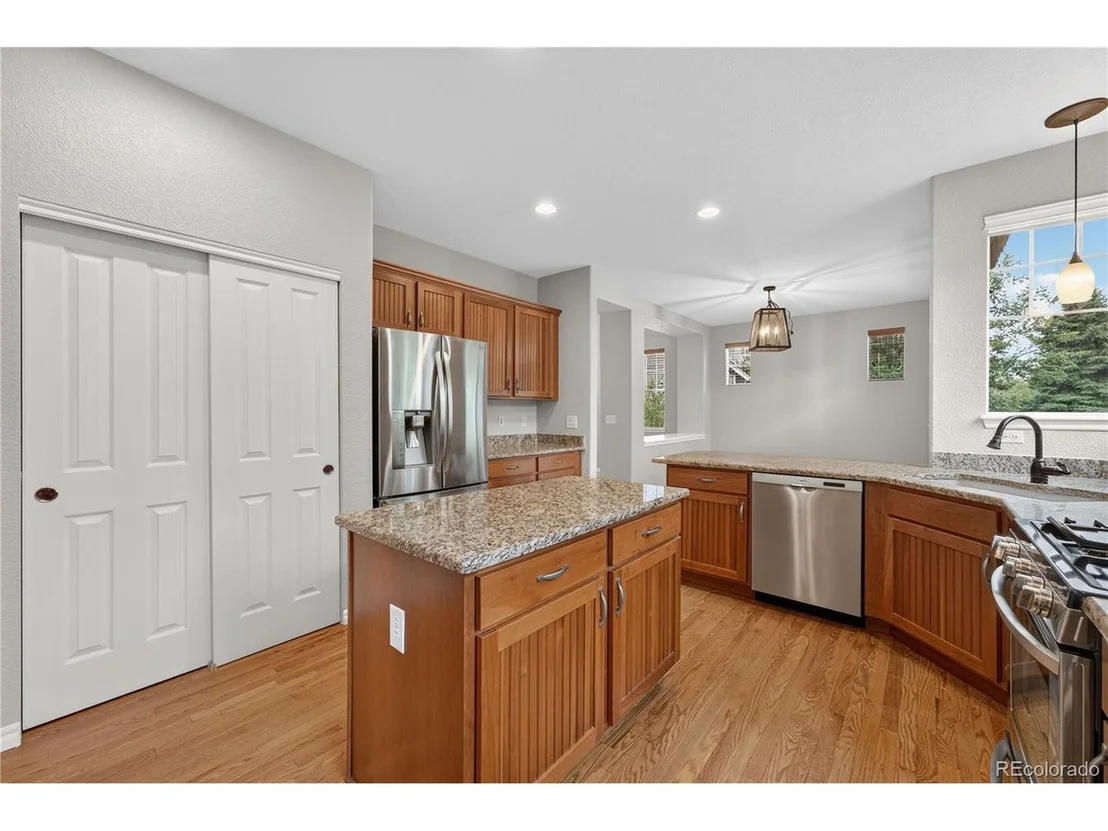 Photo of 10672 Riverbrook Cir