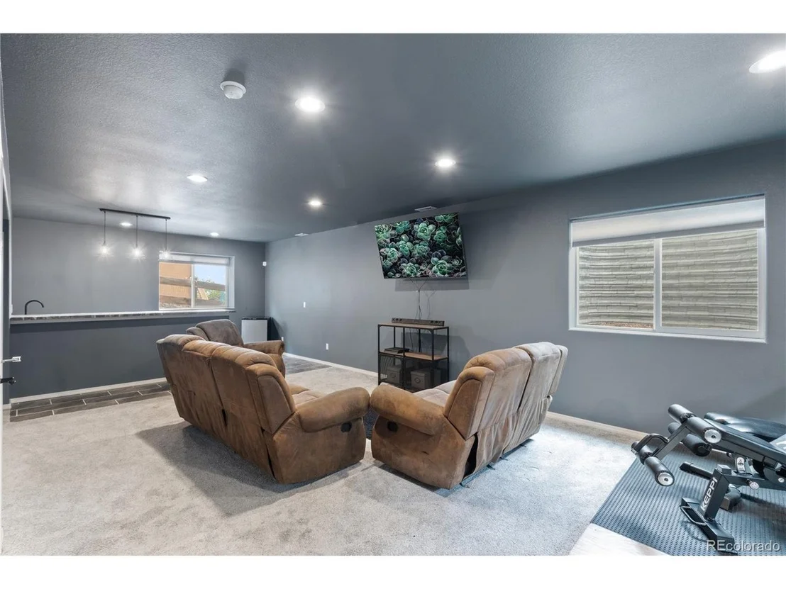 Photo of 12985 Mt Harvard Dr
