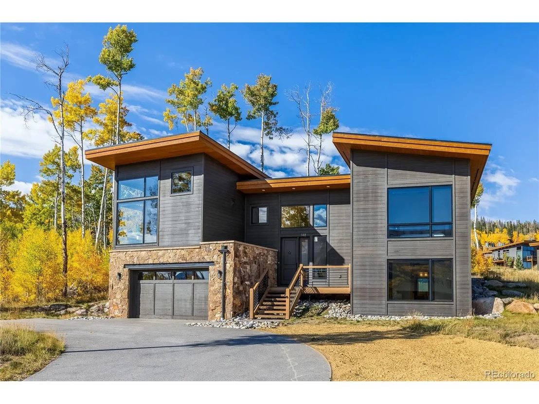 Photo of 148 Youngs Preserve Rd