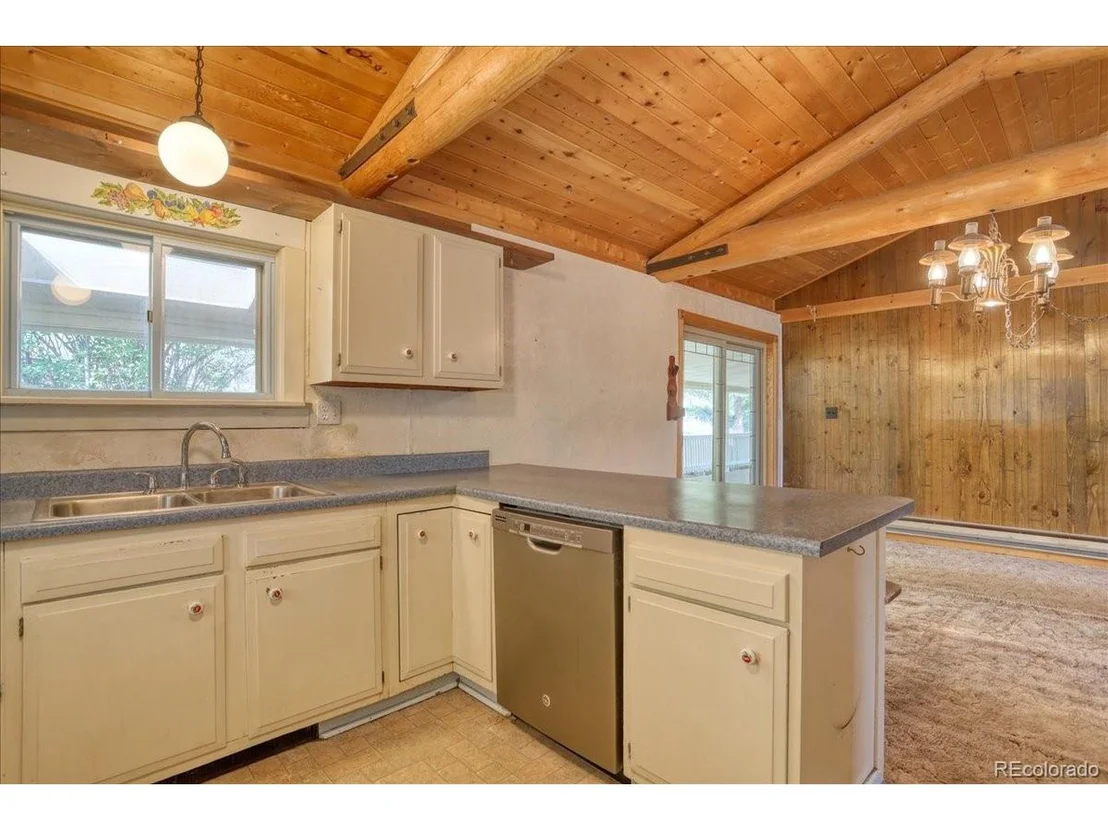 Photo of 25038 Red Cloud Dr