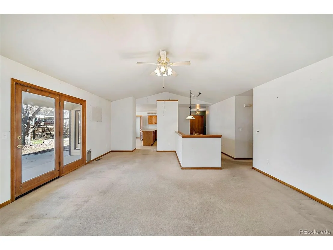 Photo of 400 Cheyenne Dr