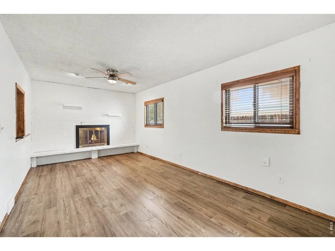 Photo of 1320 Garden Cir