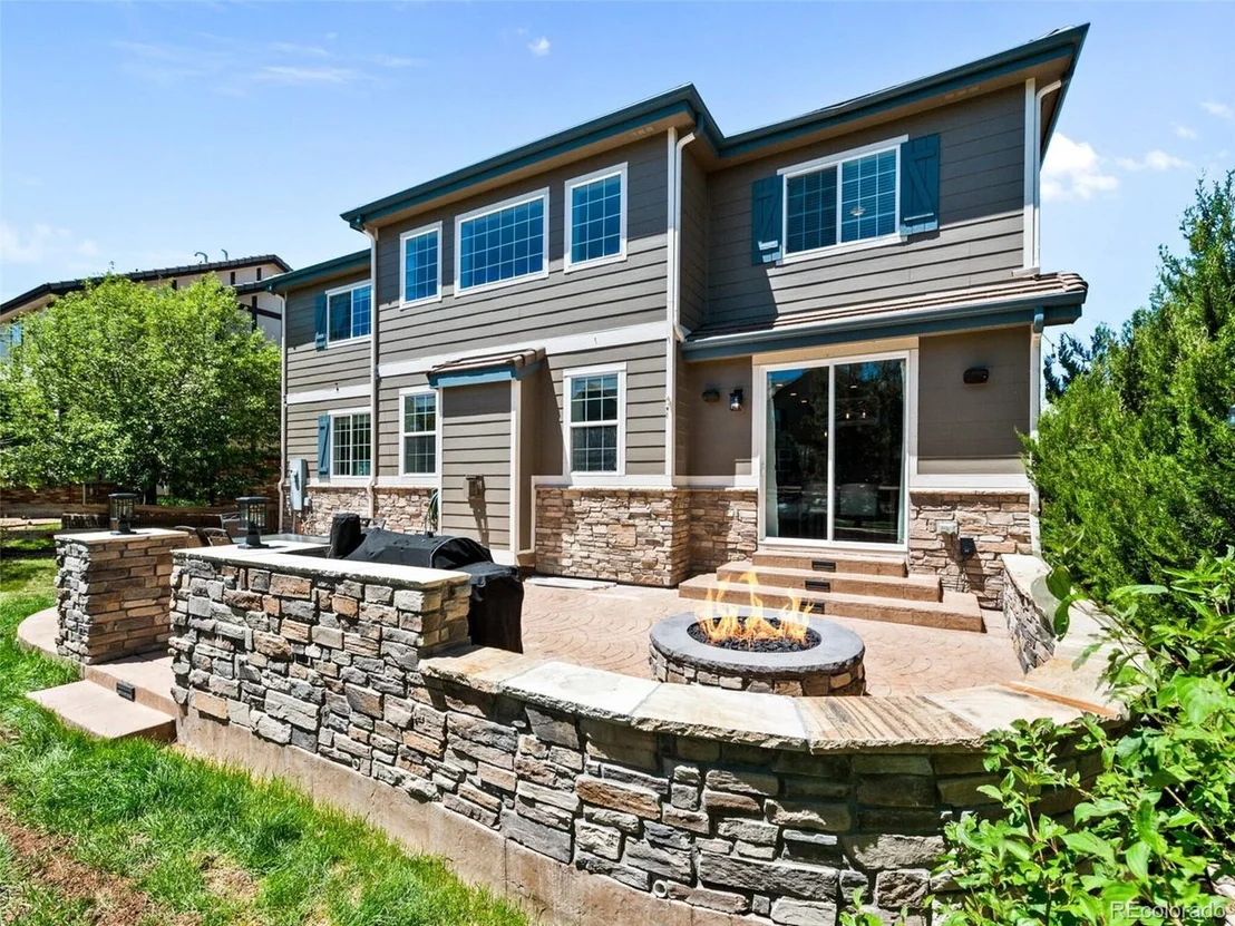 Photo of 14082 Lexington Dr