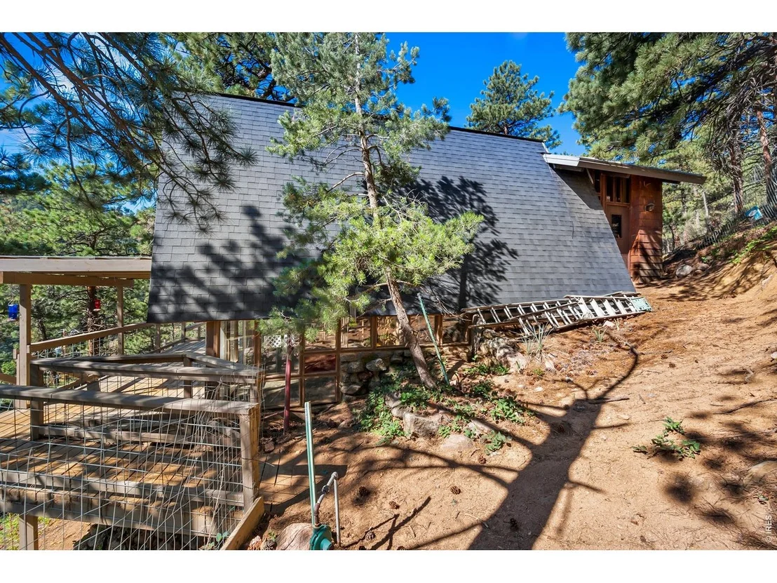 Photo of 1412 Sunshine Canyon Dr