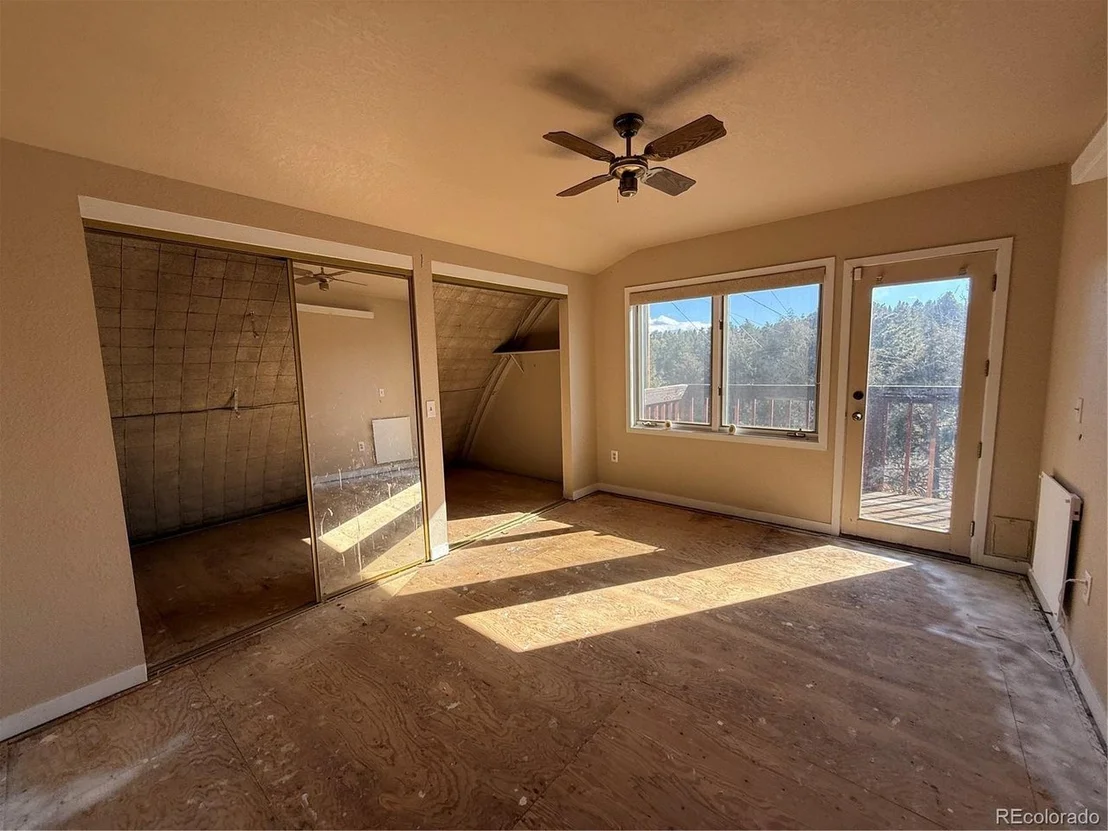 Photo of 663 Aspen Rd