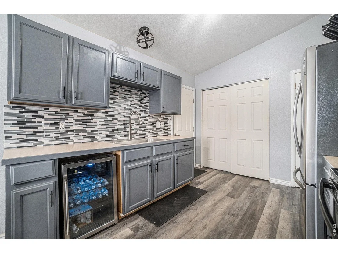 Photo of 2601 Alpine Ave