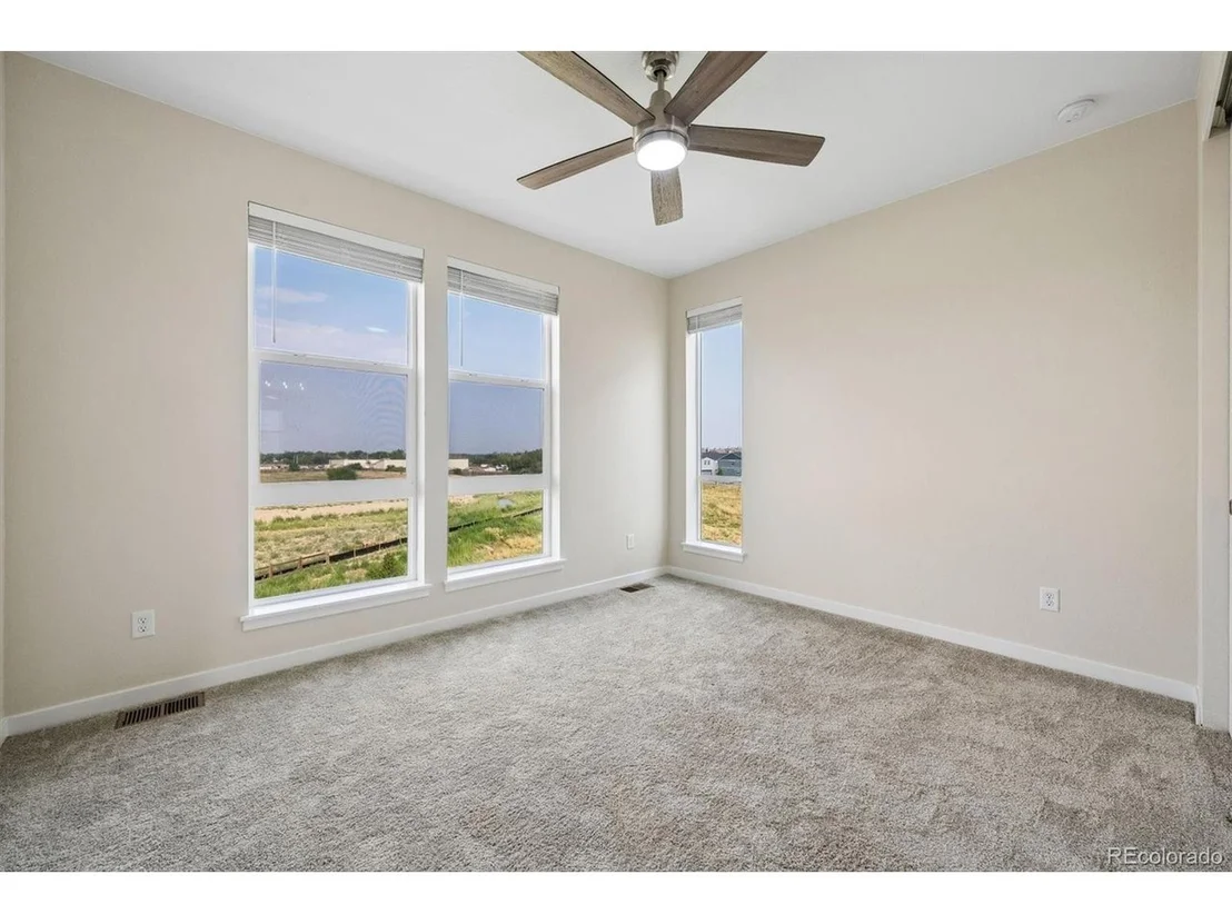 Photo of 12331 Farmview Ln