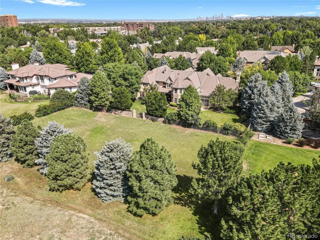 Photo of 18 Foxtail Cir
