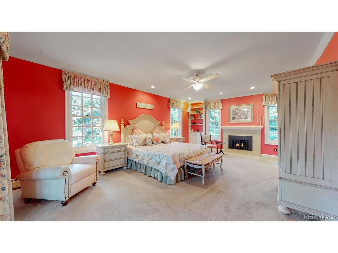 Photo of 424 Red Deer Rd