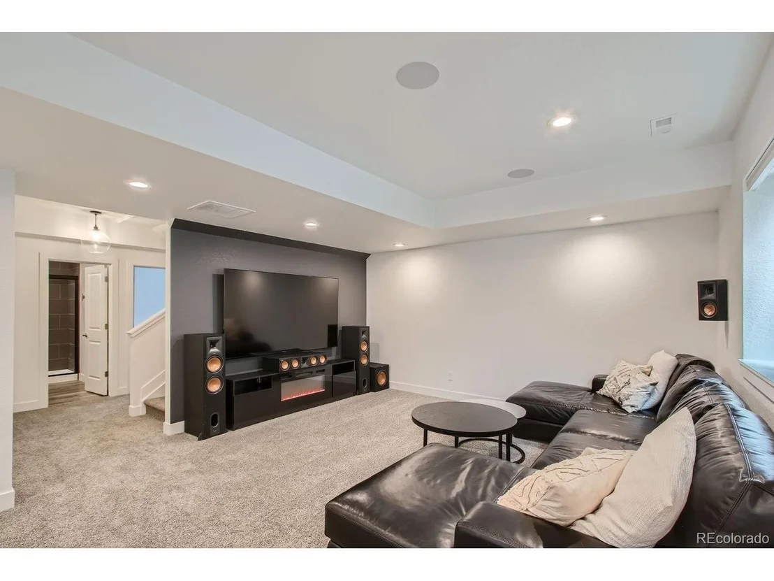 Photo of 9566 Juniper Way
