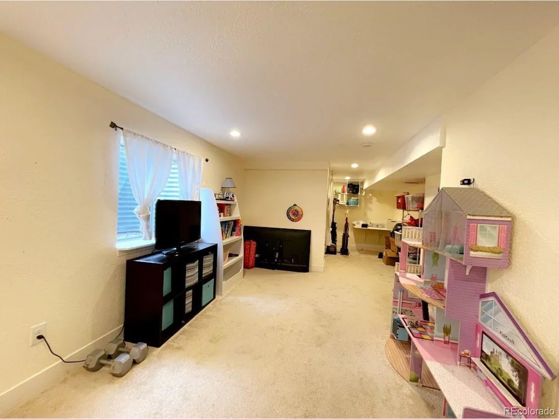 Photo of 12246 Elm Way
