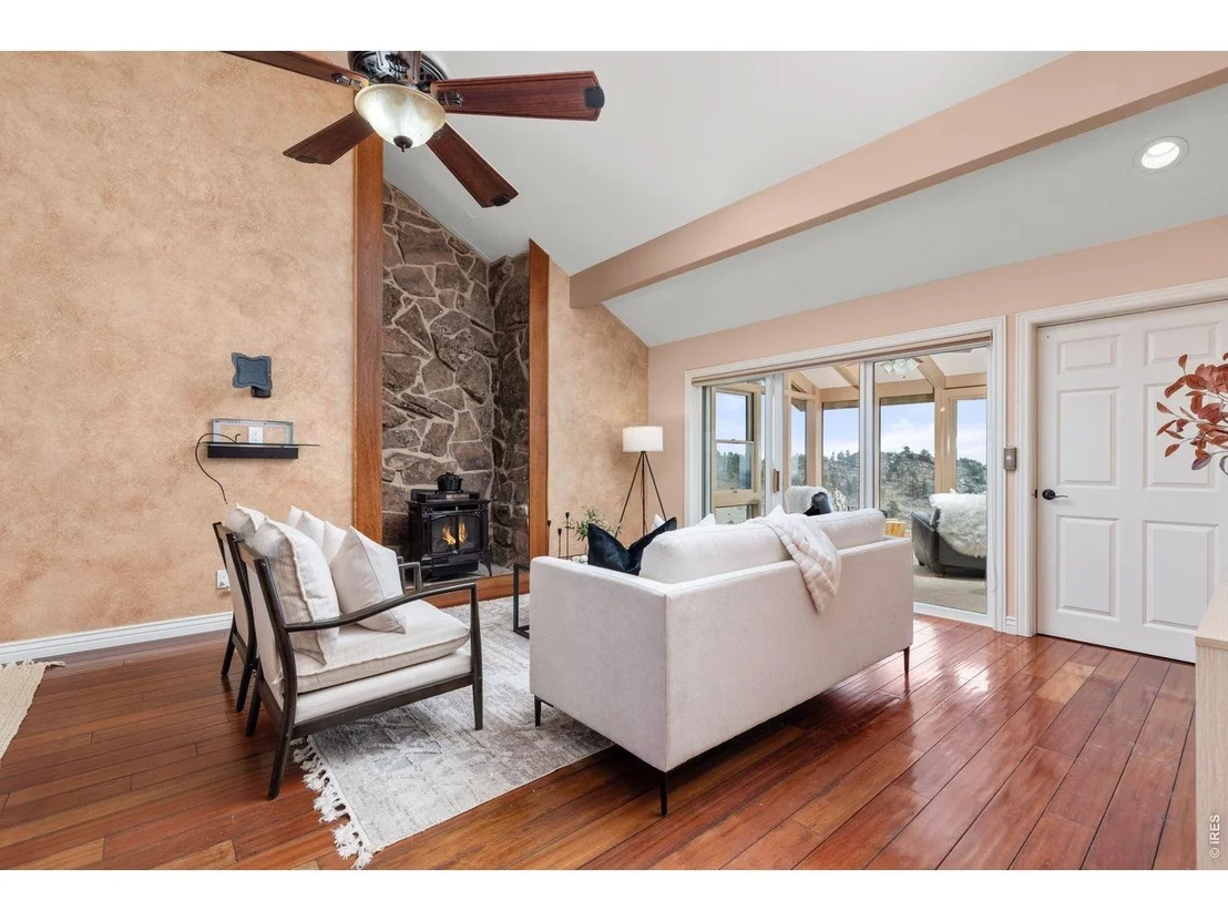 Photo of 6183 Red Hill Rd