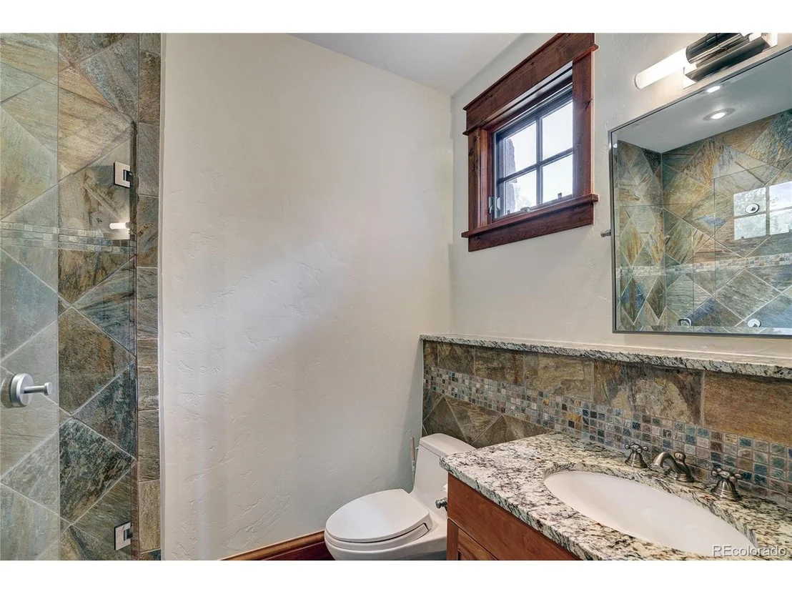 Photo of 805 Highfield Trl