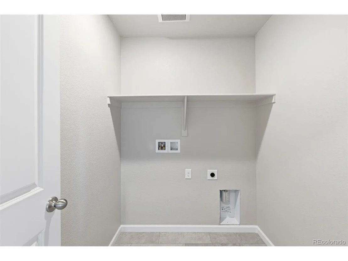 Photo of 6785 Utica Cir