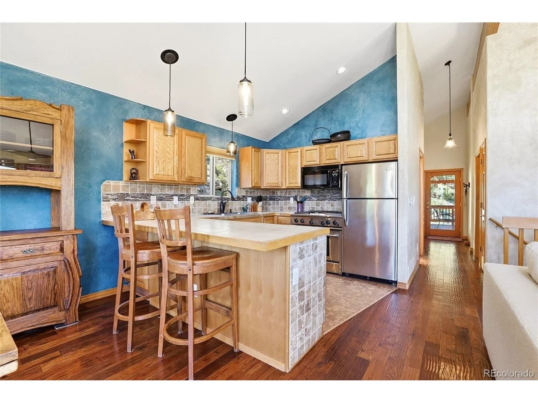 Photo of 33888 Bardwell Rd
