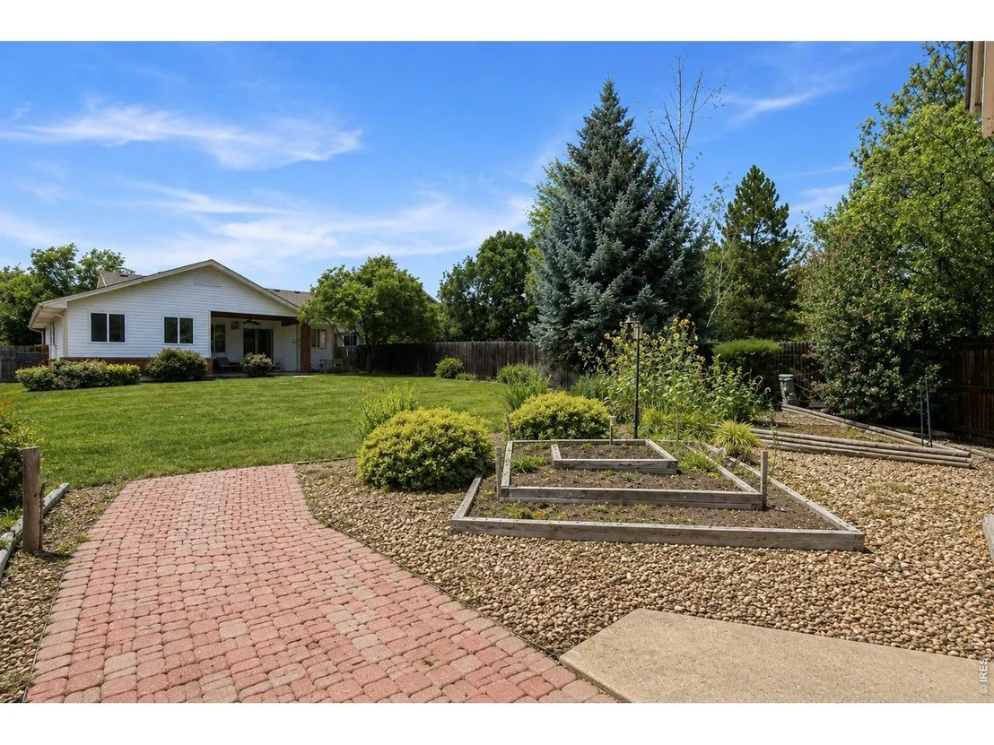 Photo of 2636 Pheasant Dr