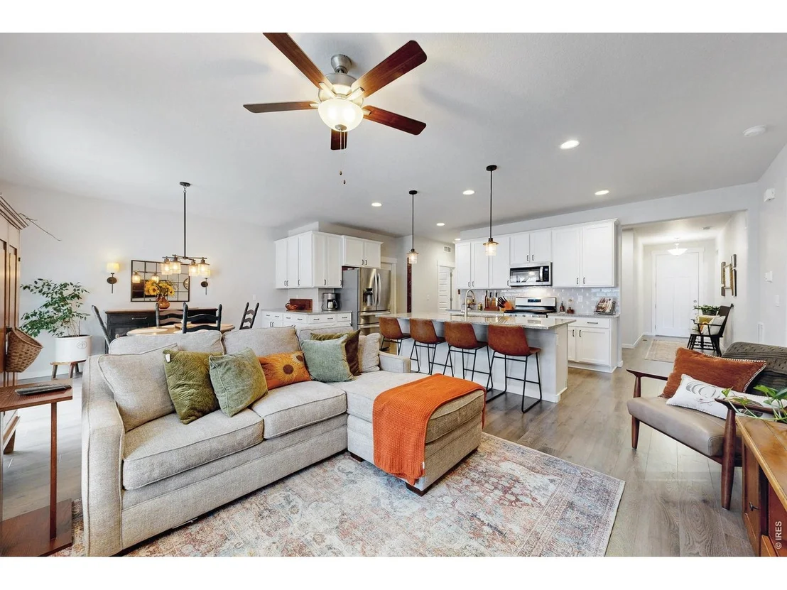 Photo of 360 Capitol Reef St
