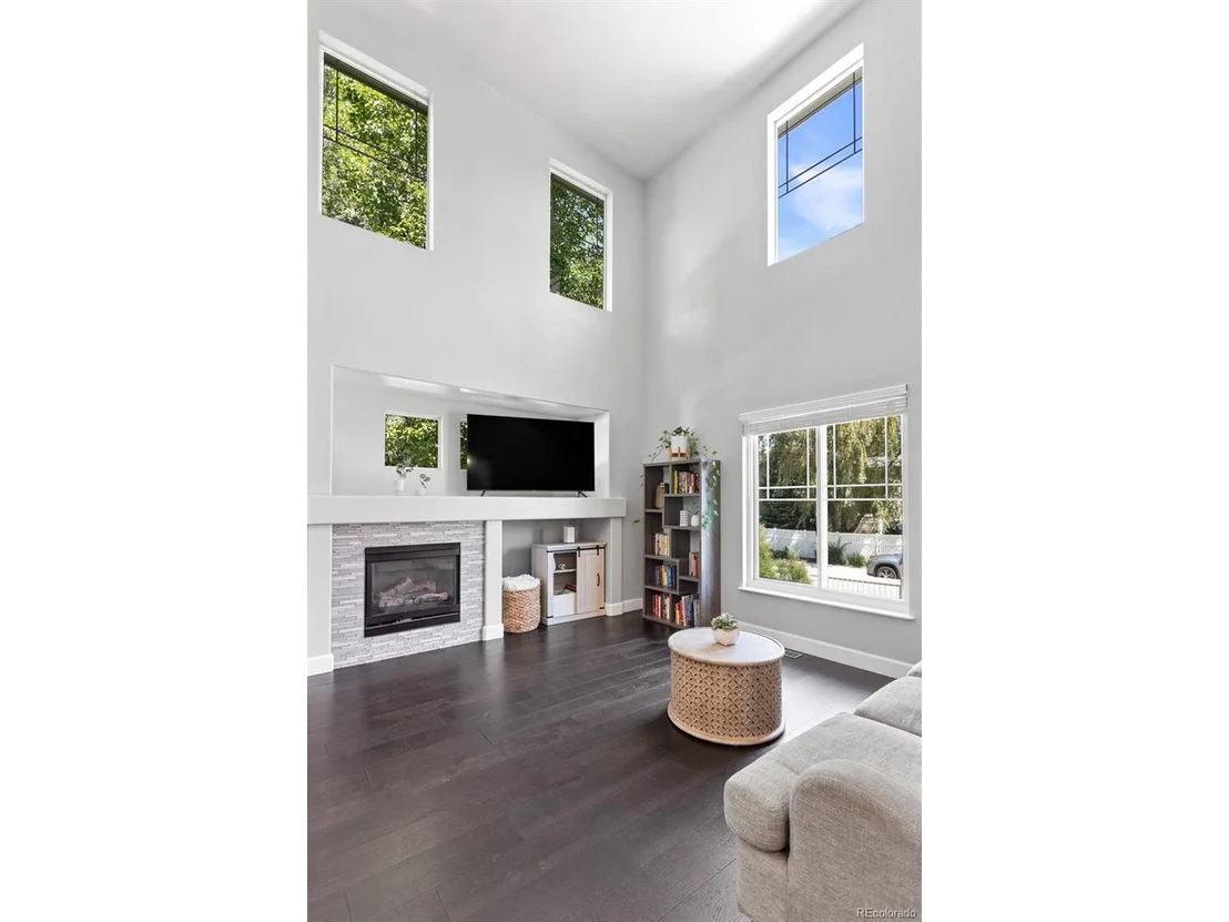 Photo of 4645 Lucca Dr