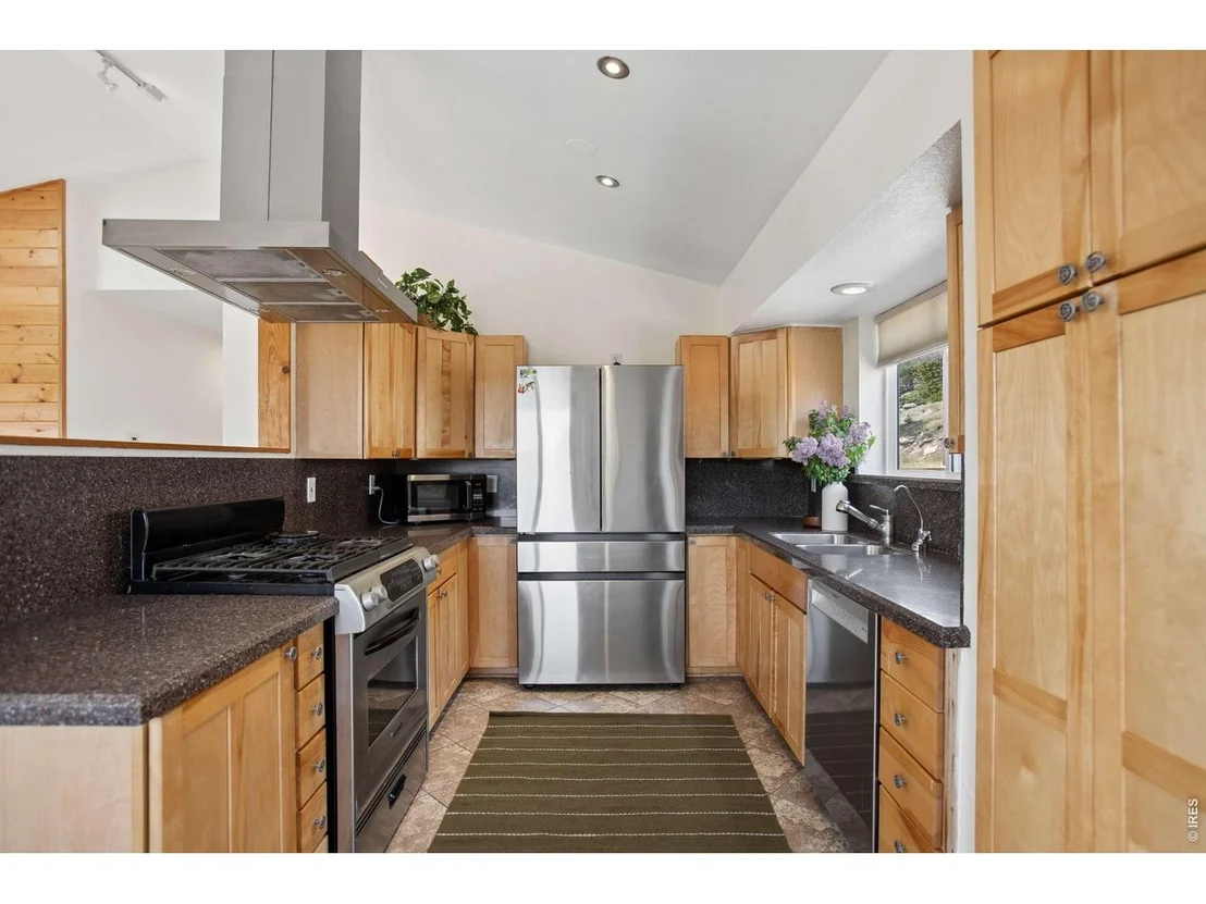 Photo of 11150 Circle Dr