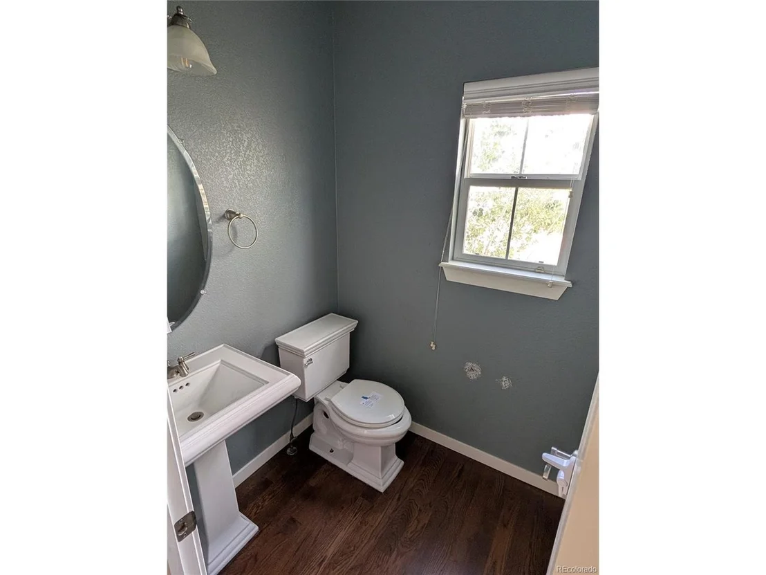 Photo of 4590 Pleasant Valley Cir
